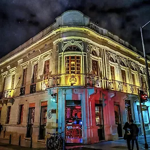 Apartahotel Colonia 722